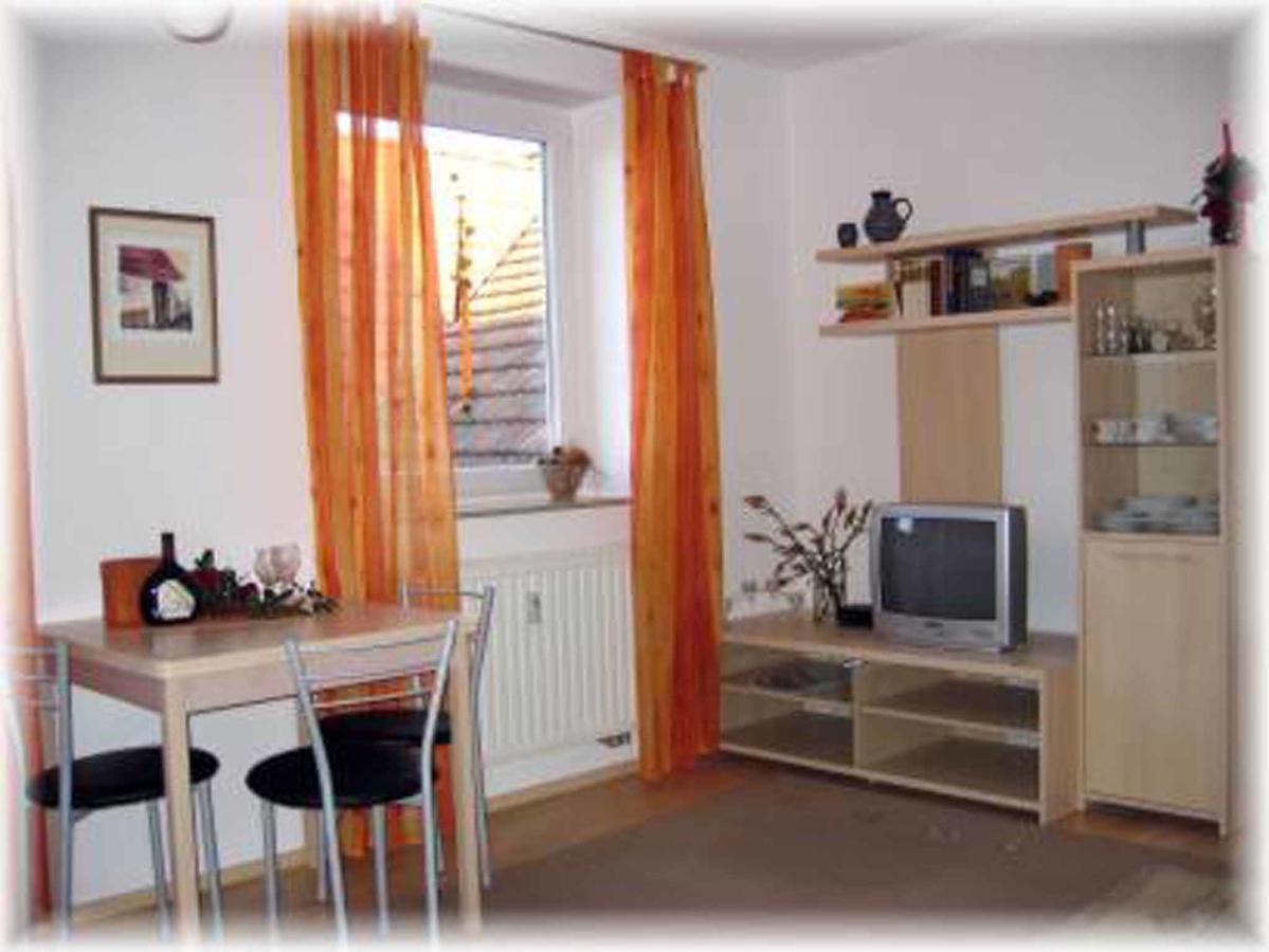 Ferien- Und Winzerhof Ute Braun Apartment Nordheim am Main Bagian luar foto