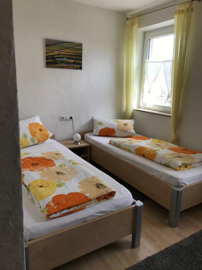 Ferien- Und Winzerhof Ute Braun Apartment Nordheim am Main Bagian luar foto