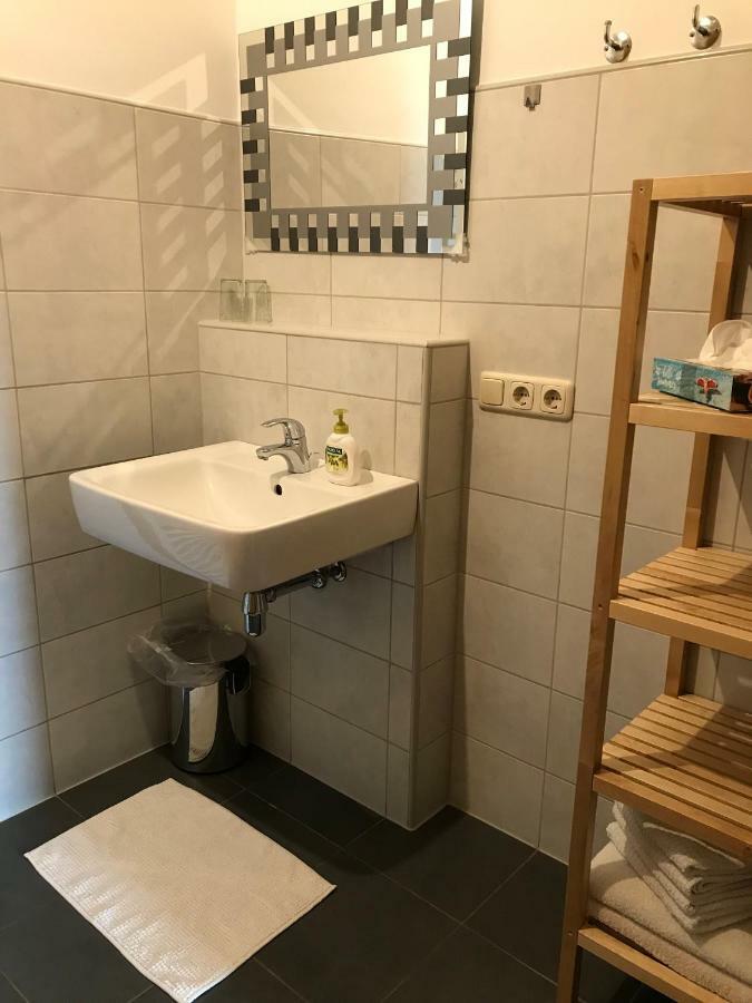Ferien- Und Winzerhof Ute Braun Apartment Nordheim am Main Bagian luar foto